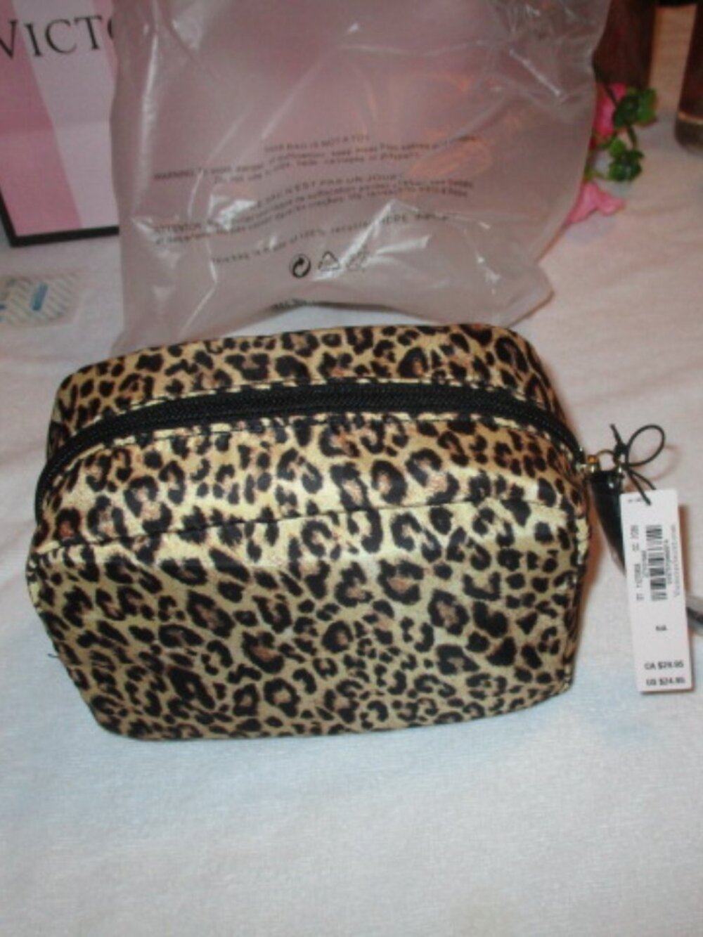 Leopard Travel Makeup Bag, Leopard NWT
